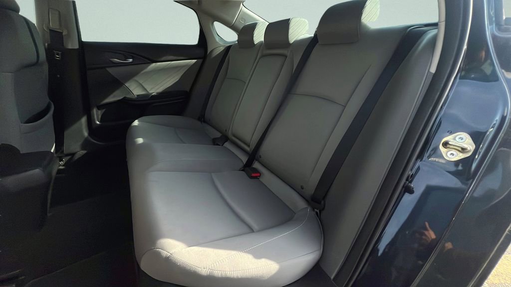 Used 2016 Honda Civic EX image 9