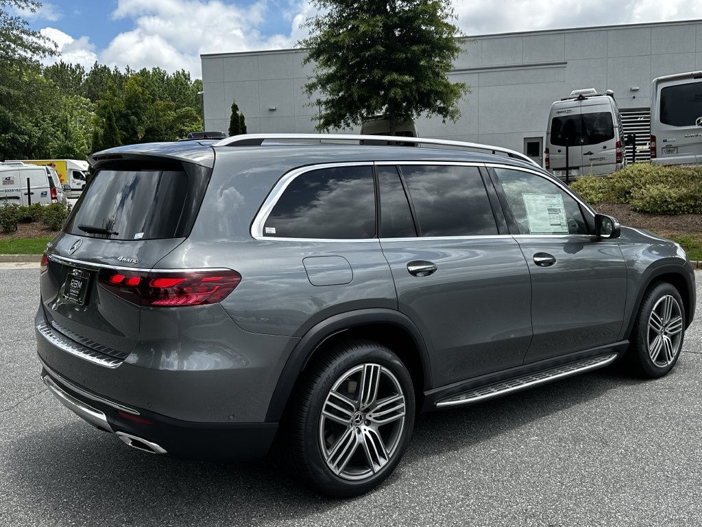 New 2026 Mercedes-Benz GLS 450 4MATIC image 8
