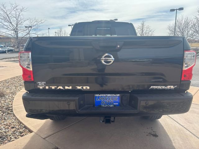 Used 2017 Nissan Titan PRO-4X w/ Pro-4x Convenience Package image 7