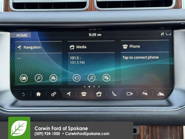 Used 2017 Land Rover Range Rover Supercharged AWD/4WD image 31