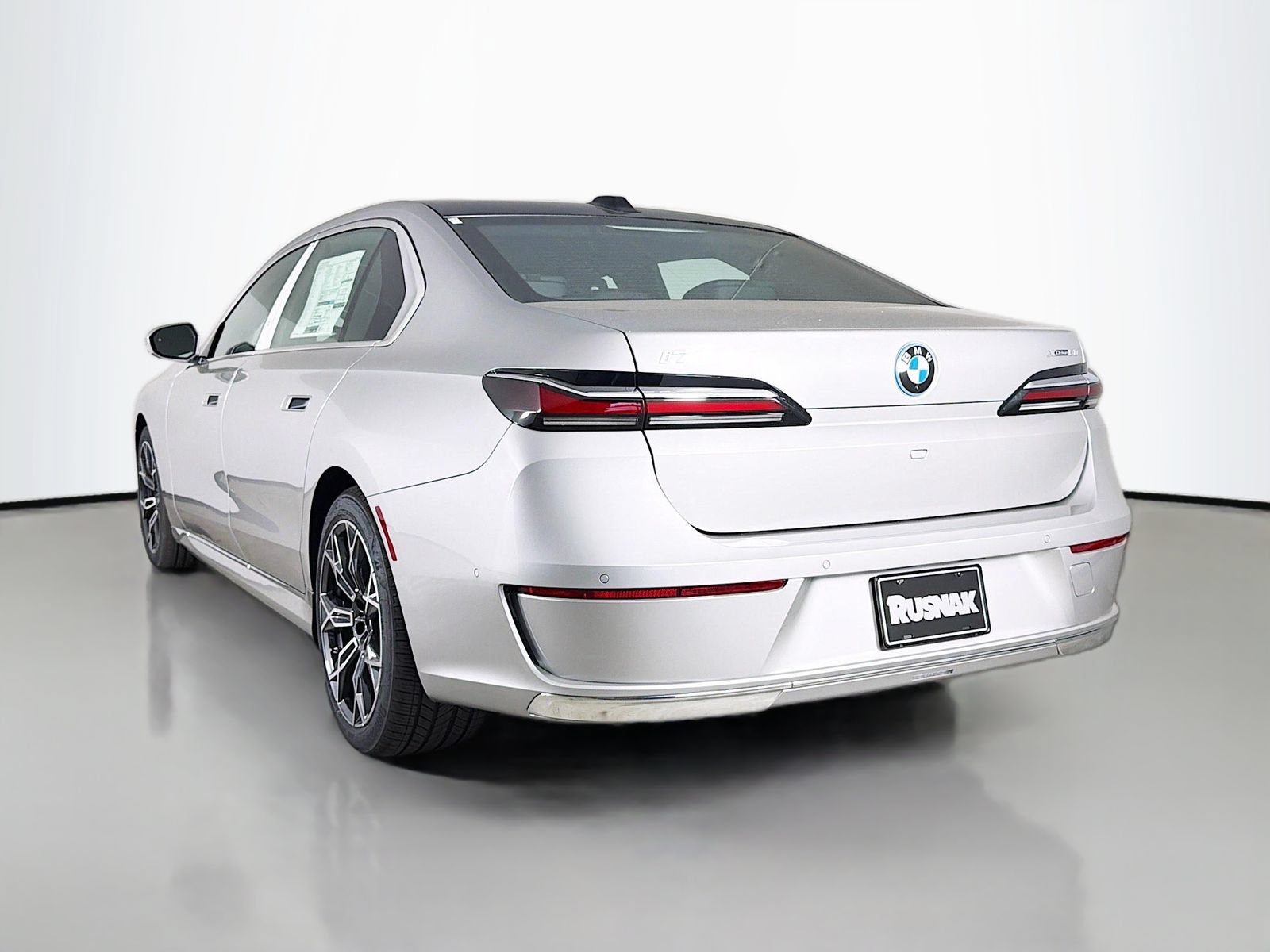 New 2026 BMW i7 xDrive60 AWD/4WD image 5
