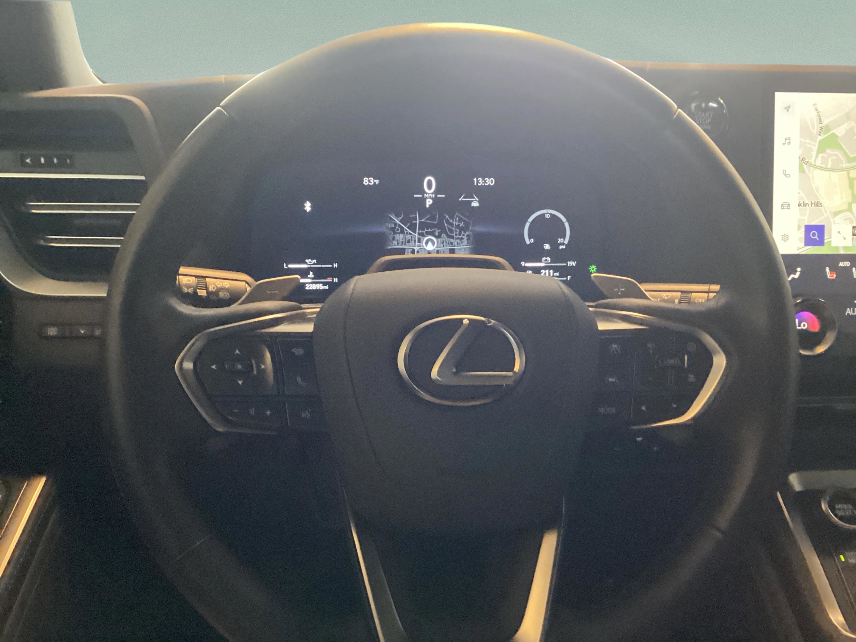 Used 2024 Lexus GX 550 AWD/4WD image 11