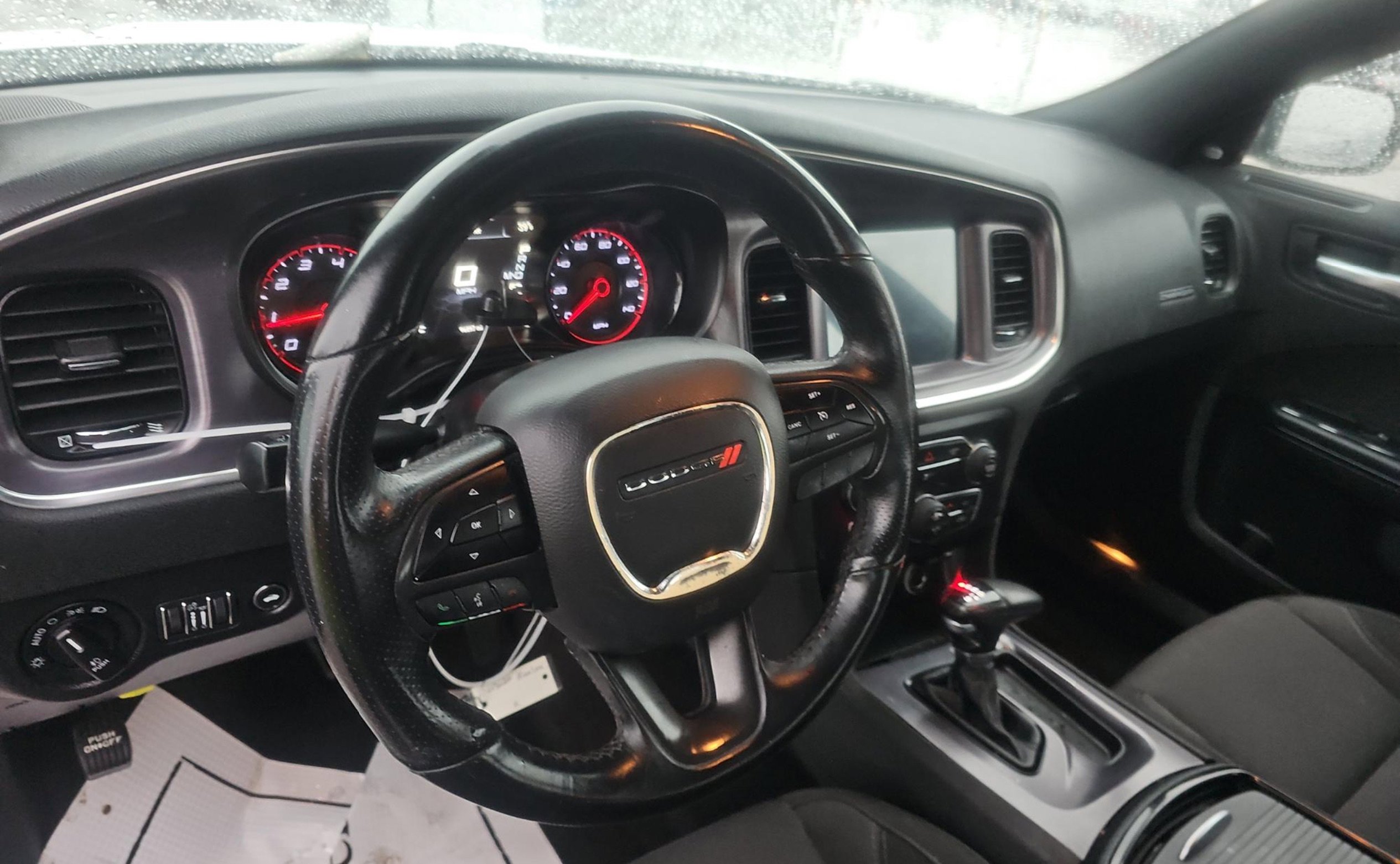 Used 2017 Dodge Charger SXT w/ Blacktop Package image 6