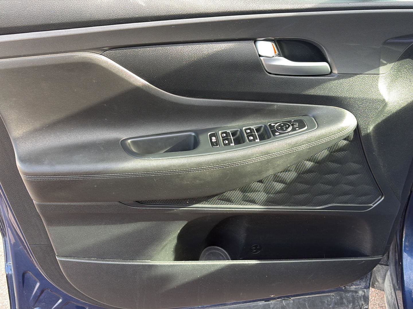 Used 2022 Hyundai Santa Fe SEL image 12