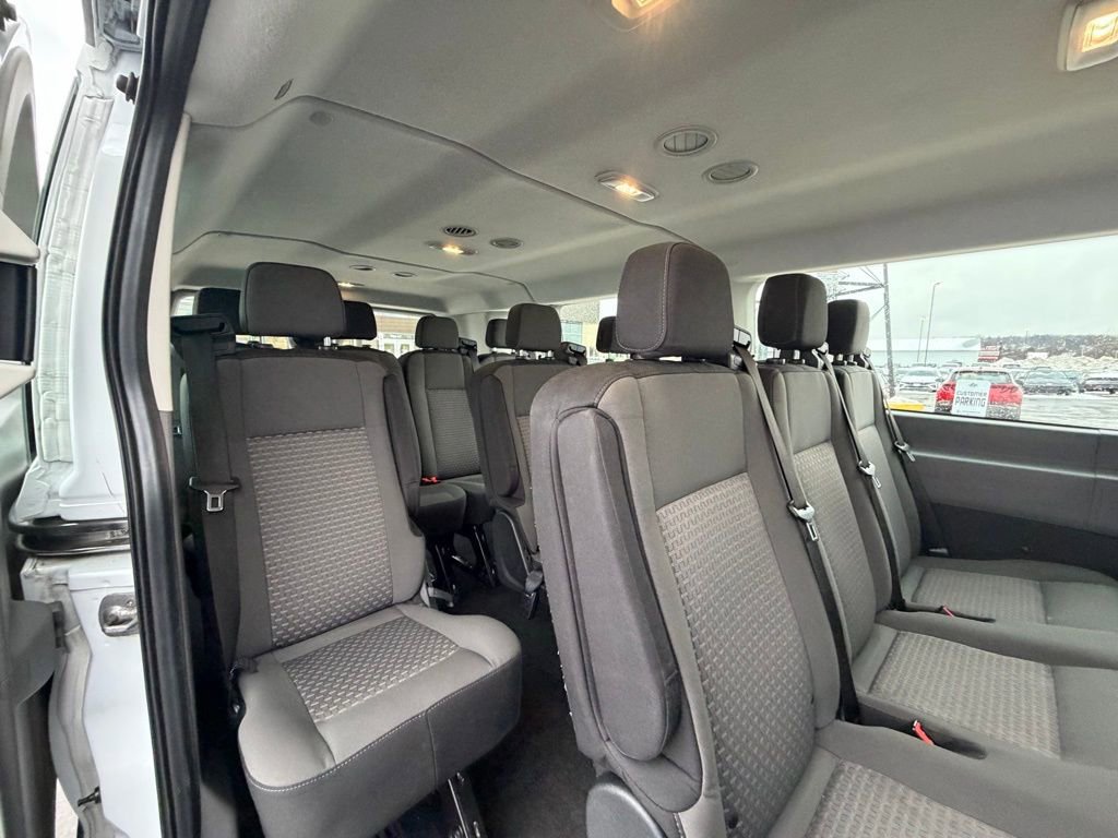 Used 2023 Ford Transit 350 XLT RWD image 24