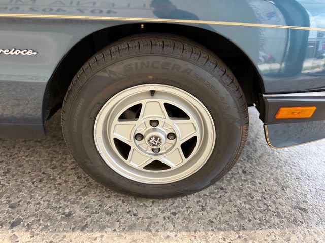 Used 1988 Alfa Romeo Spider Veloce RWD image 37