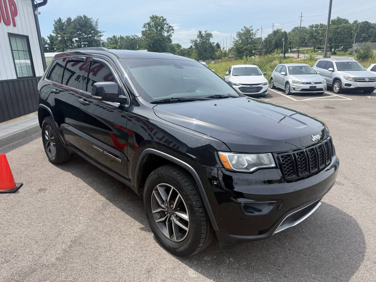 Used 2019 Jeep Grand Cherokee Limited AWD/4WD image 5