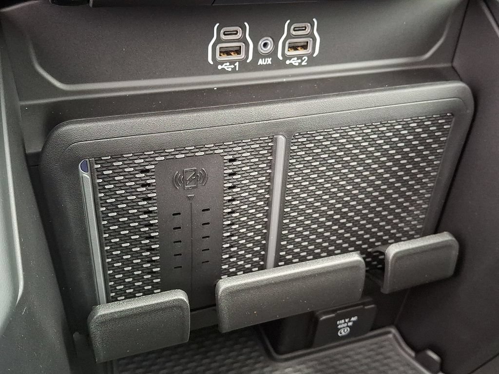 New 2027 RAM 1500 4x4 Crew Cab image 17