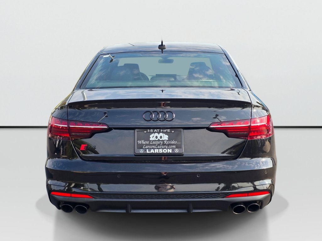 Used 2023 Audi S4 Premium Plus w/ Premium Plus Package AWD/4WD image 5