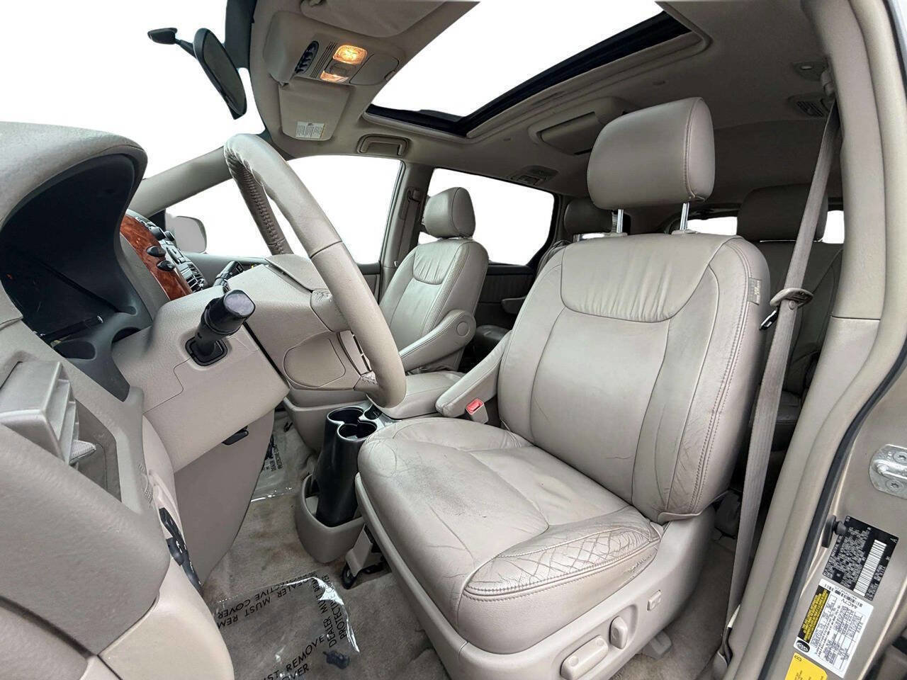 Used 2006 Toyota Sienna FWD image 24
