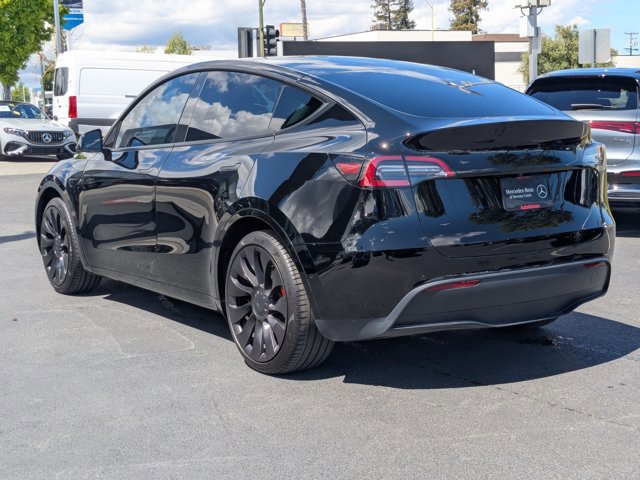 Used 2021 Tesla Model Y Performance image 8
