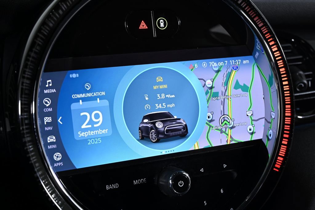 Certified 2023 MINI Cooper SE image 15