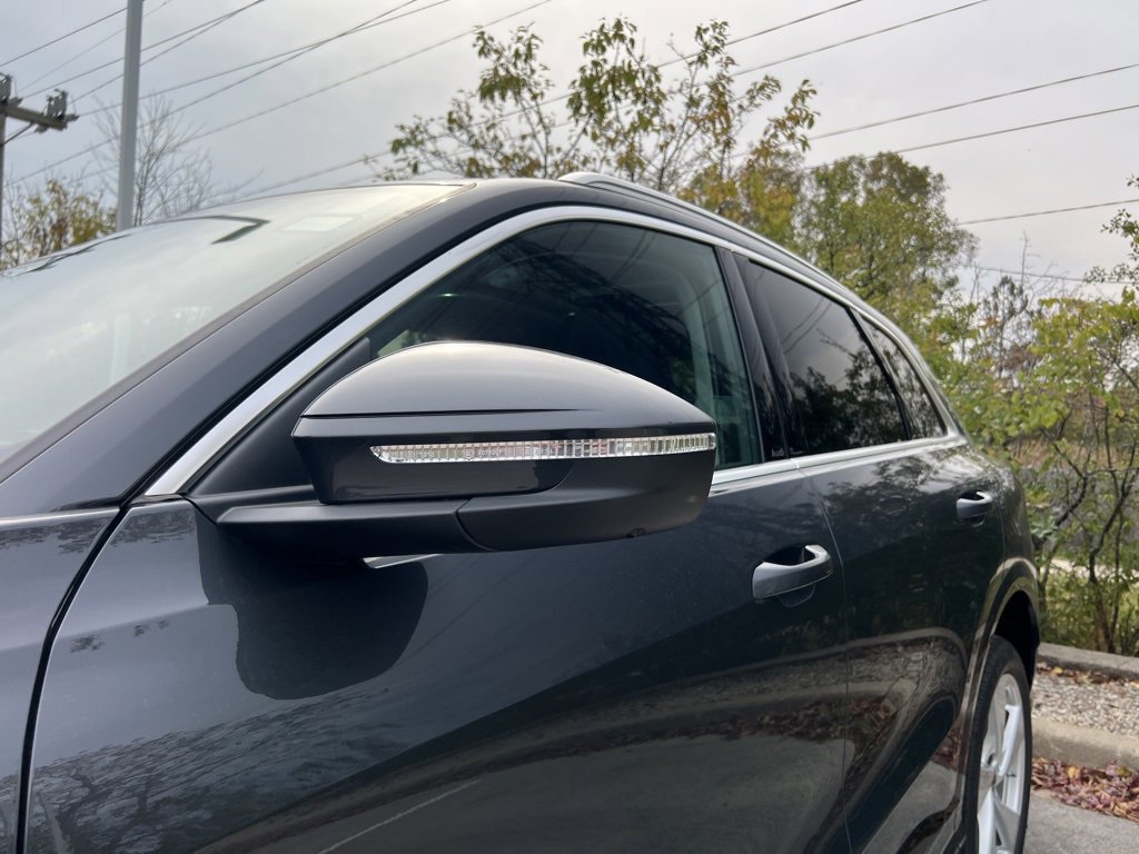 New 2025 Audi Q5 Premium Plus image 13