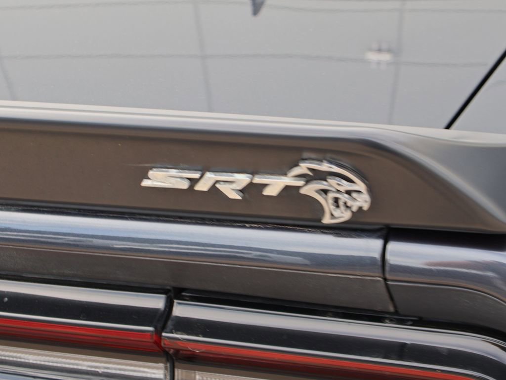 Used 2016 Dodge Challenger SRT Hellcat RWD image 10