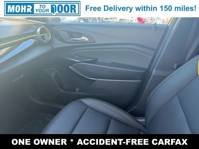 Used 2025 Chevrolet Trax ACTIV w/ Driver Confidence Package image 23