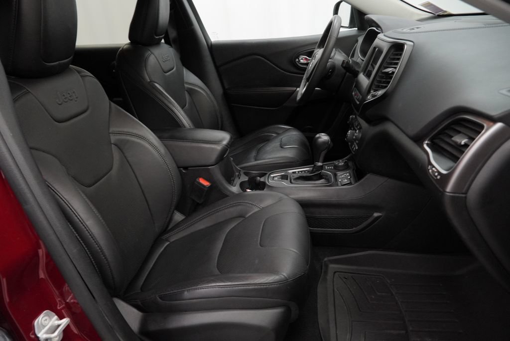 Certified 2021 Jeep Cherokee Latitude Lux AWD/4WD image 46