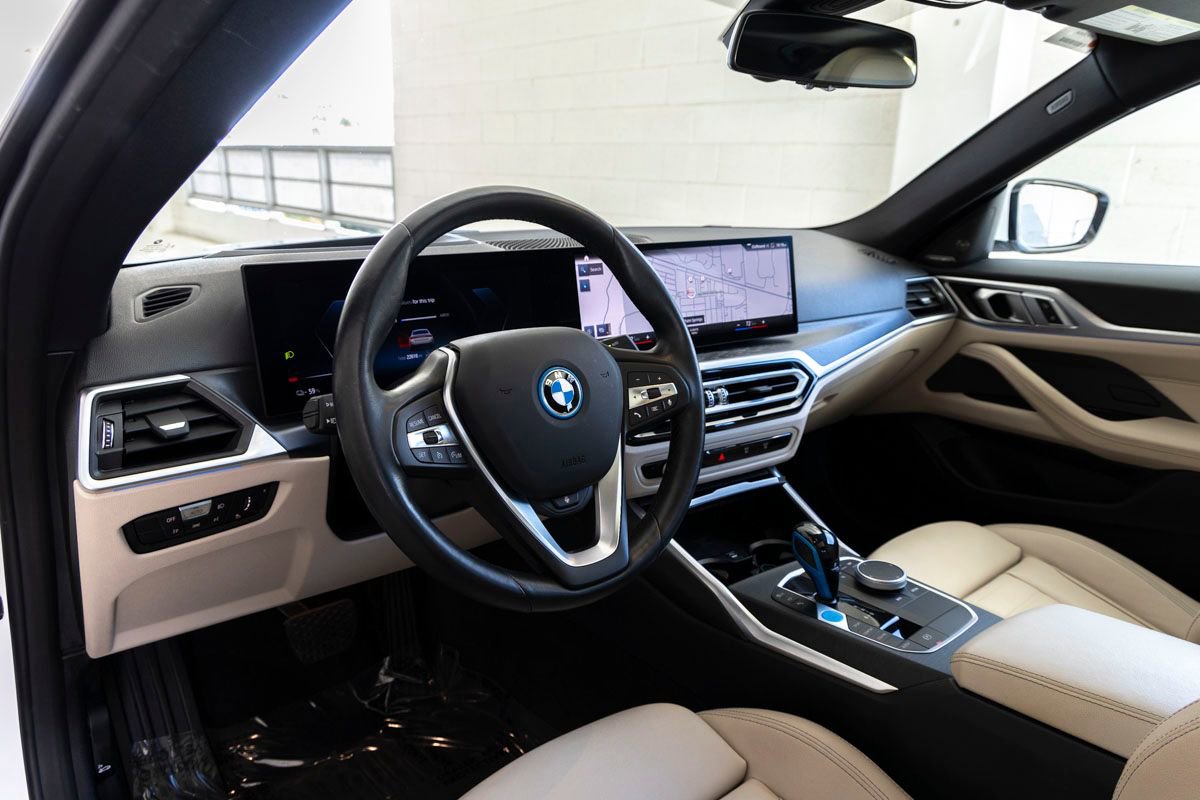 Certified 2023 BMW i4 eDrive35 w/ Premium Package image 15