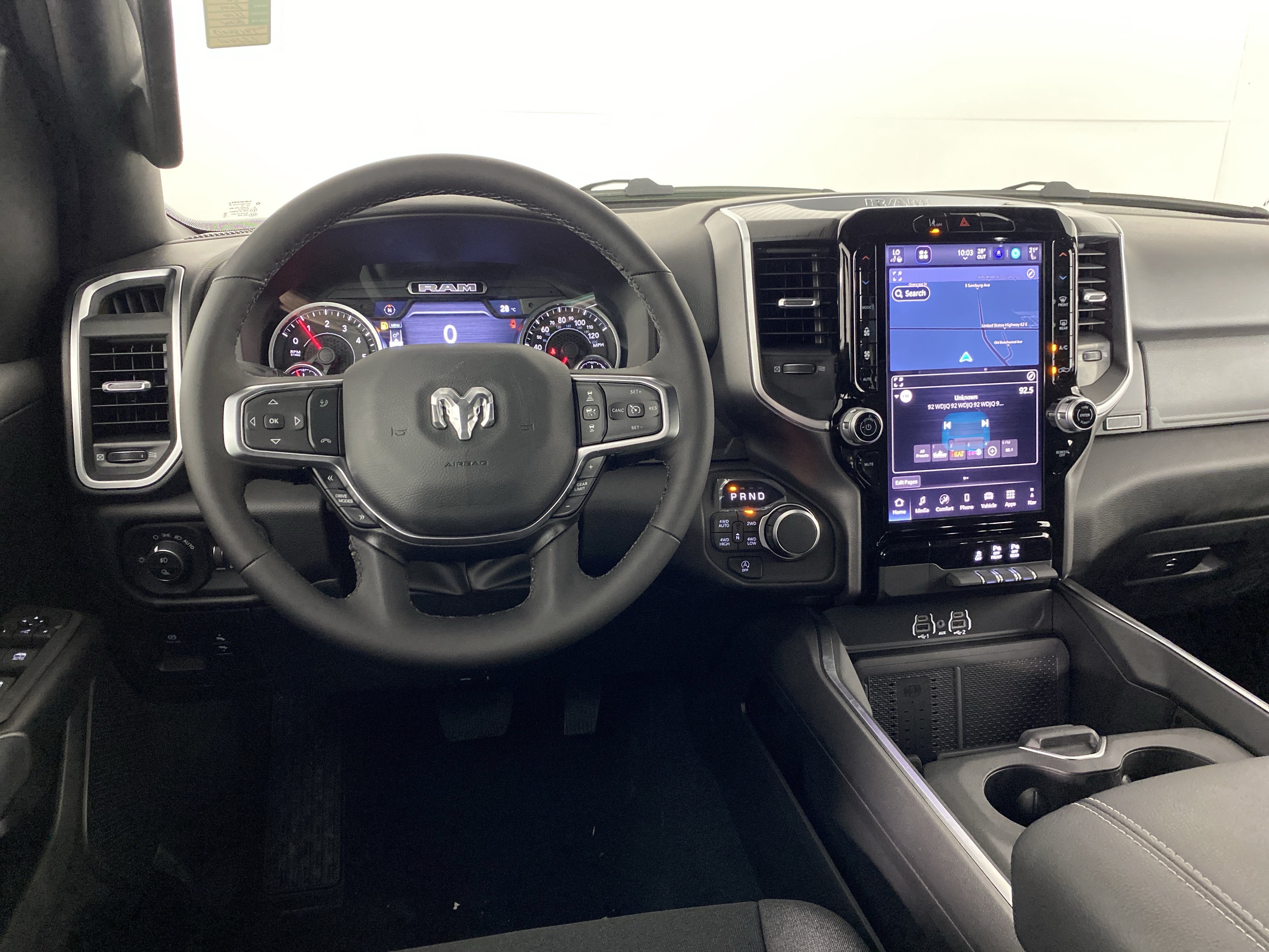 New 2026 RAM 1500 Big Horn AWD/4WD image 32