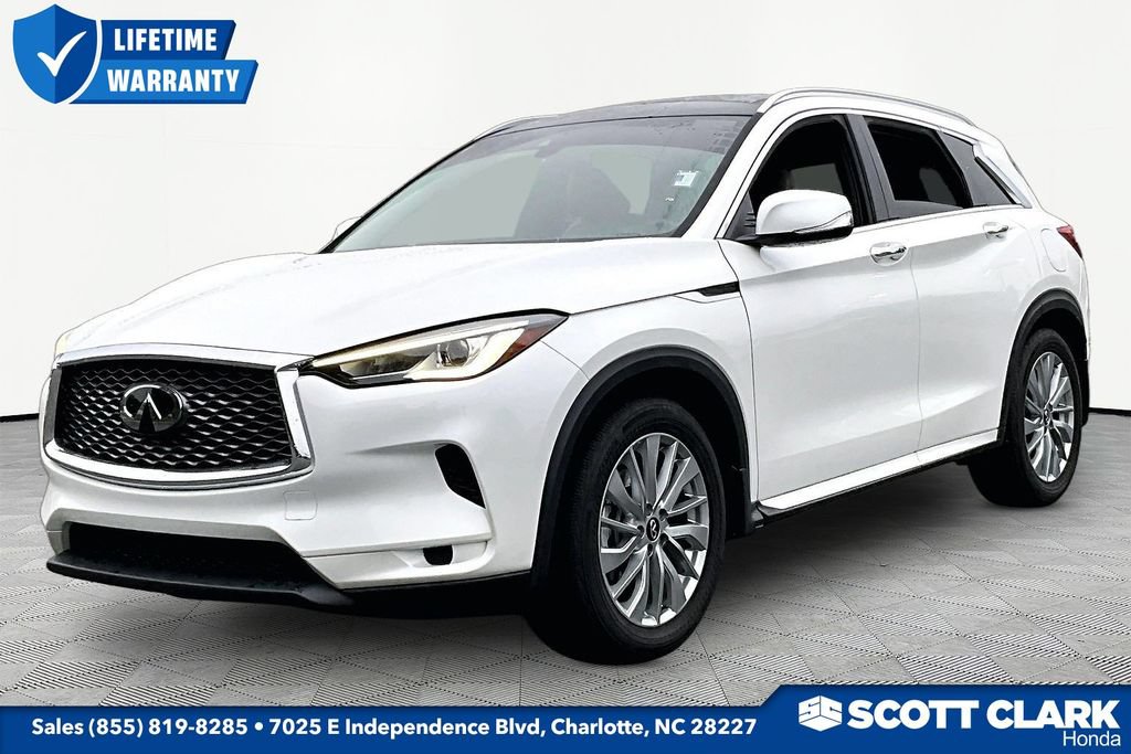Used 2023 INFINITI QX50 Luxe FWD image 3