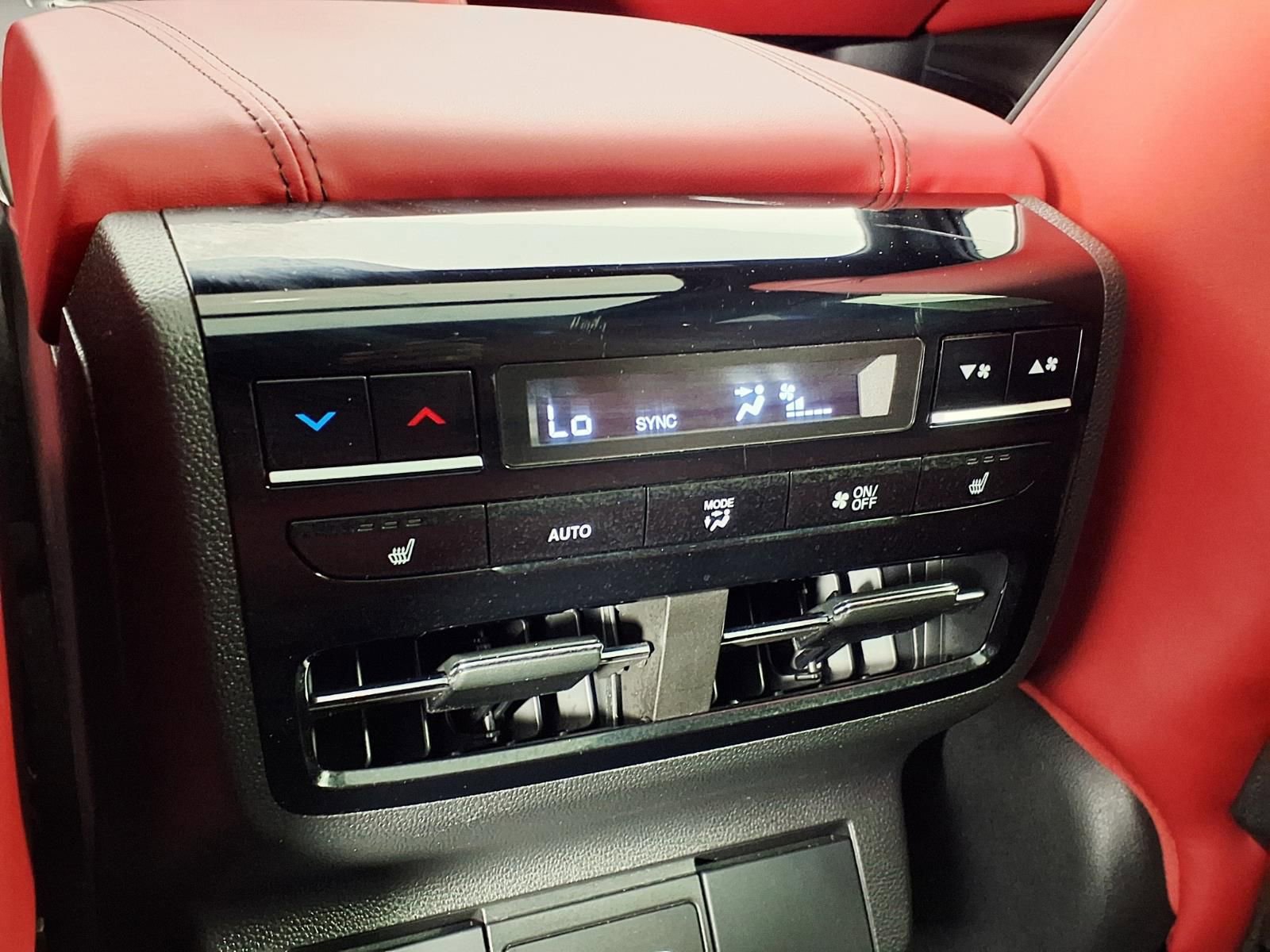 Used 2025 Acura MDX A-Spec image 12