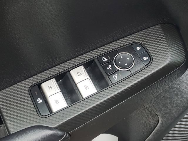 Used 2024 Mitsubishi Outlander SE image 27