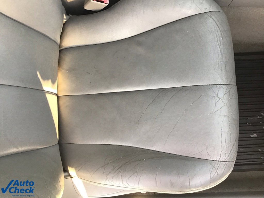 Used 2010 Toyota Camry XLE image 21