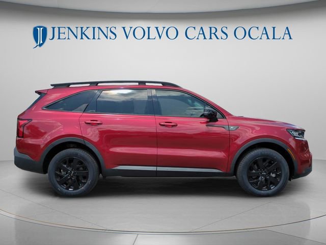 Used 2023 Kia Sorento S image 2