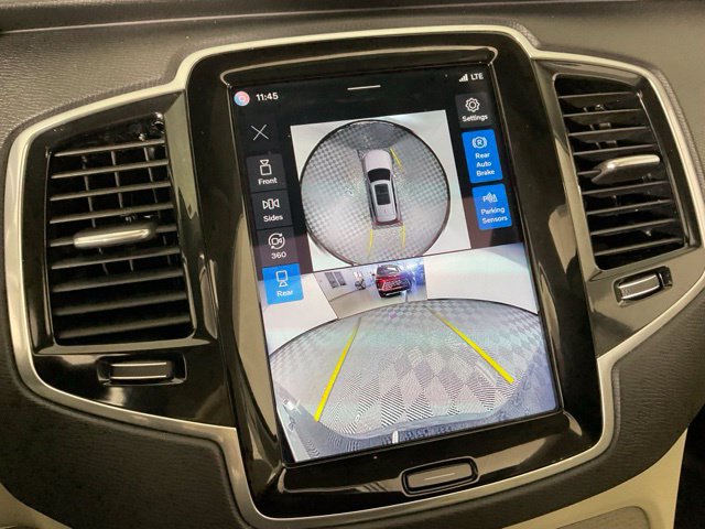 Certified 2025 Volvo XC90 B6 Plus w/ Protection Package Premier AWD/4WD image 11