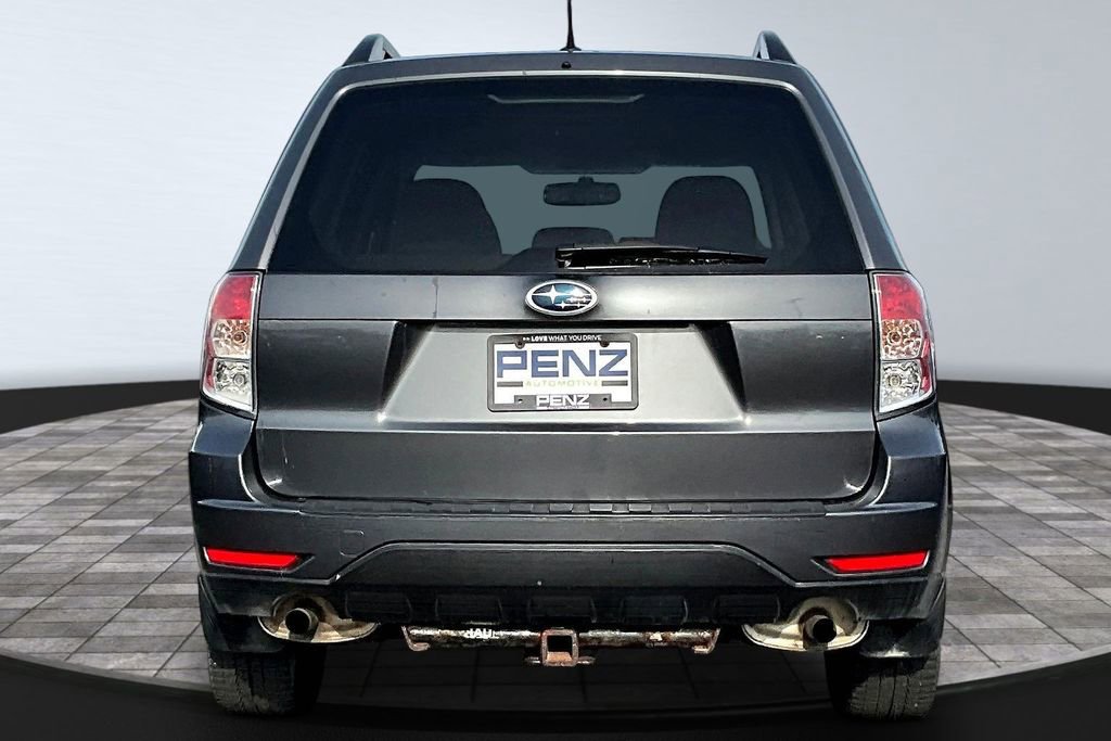 Used 2011 Subaru Forester 2.5X Premium w/ All-Weather Pkg AWD/4WD image 5