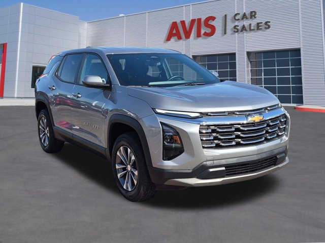 Used 2026 Chevrolet Equinox LT FWD image 3