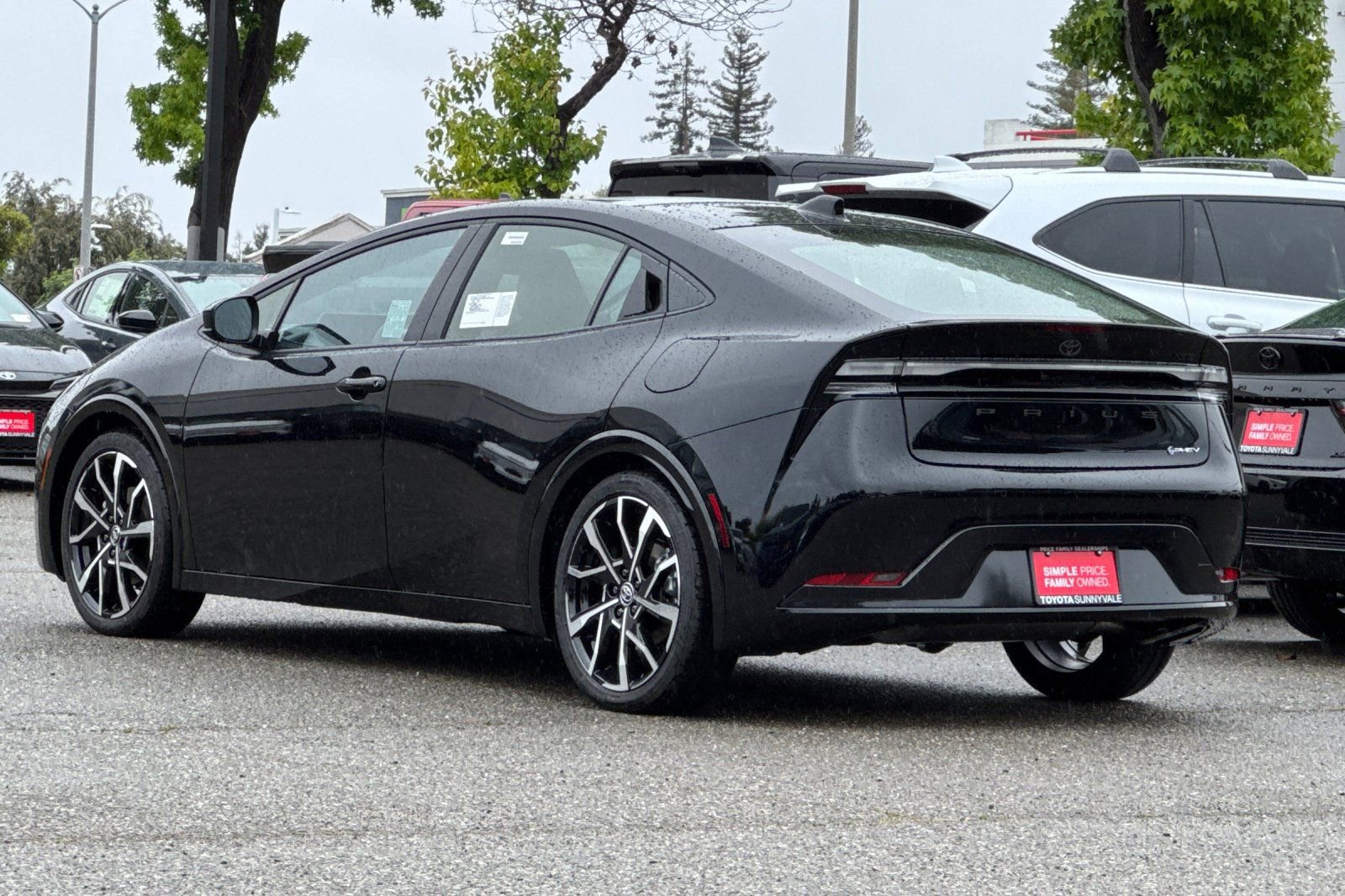 New 2026 Toyota Prius Plug-In Hybrid FWD image 7