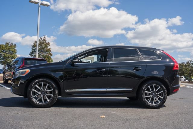 Used 2017 Volvo XC60 T6 Dynamic w/ Climate Package AWD/4WD image 4