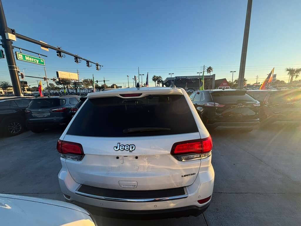 Used 2020 Jeep Grand Cherokee Limited w/ Luxury Group II RWD image 14