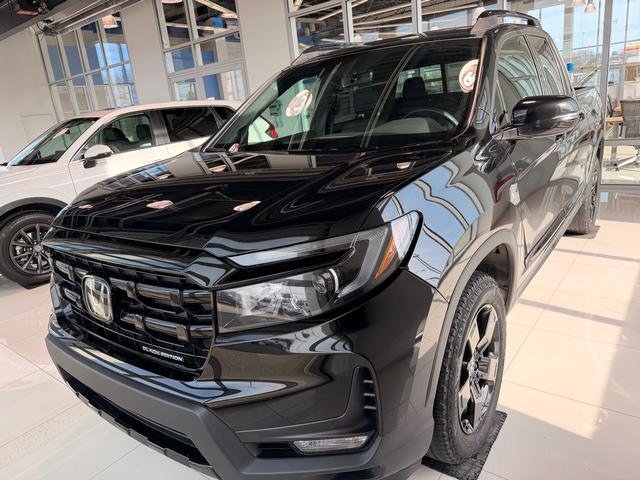 Used 2024 Honda Ridgeline Black Edition image 2