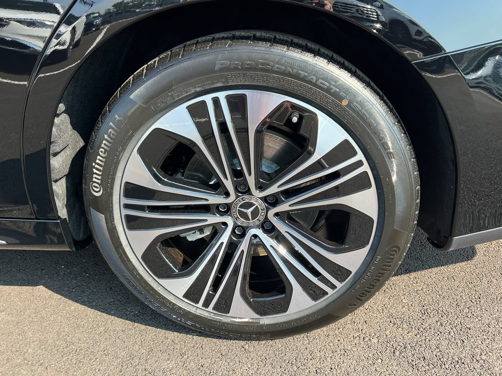 New 2026 Mercedes-Benz E 350 4MATIC Sedan image 29