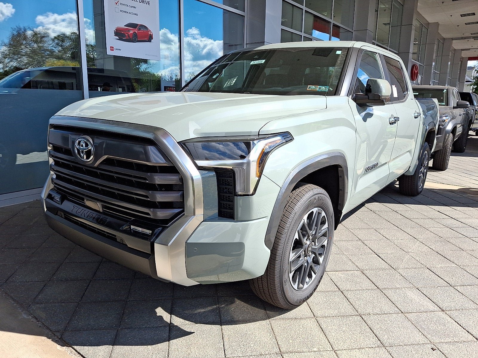 New 2026 Toyota Tundra Limited AWD/4WD image 2