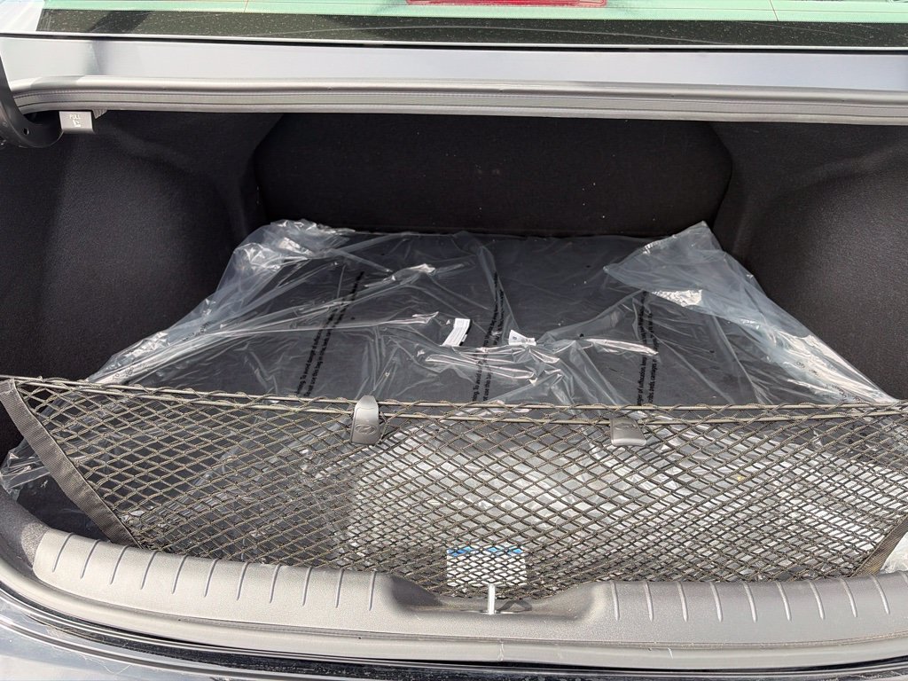 Certified 2025 Hyundai Elantra SEL FWD image 15