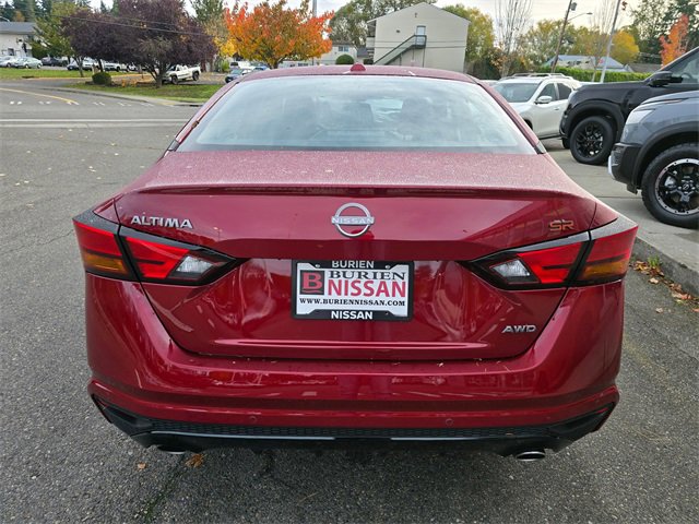 New 2025 Nissan Altima 2.5 SR image 7