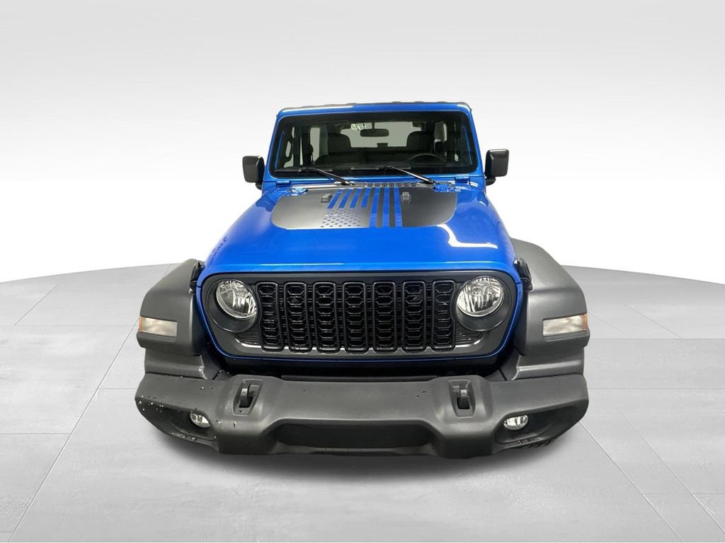 Used 2026 Jeep Wrangler Sport AWD/4WD image 6