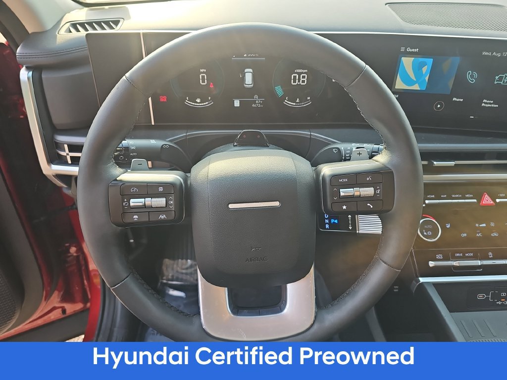 Used 2025 Hyundai Santa Fe SEL FWD image 17