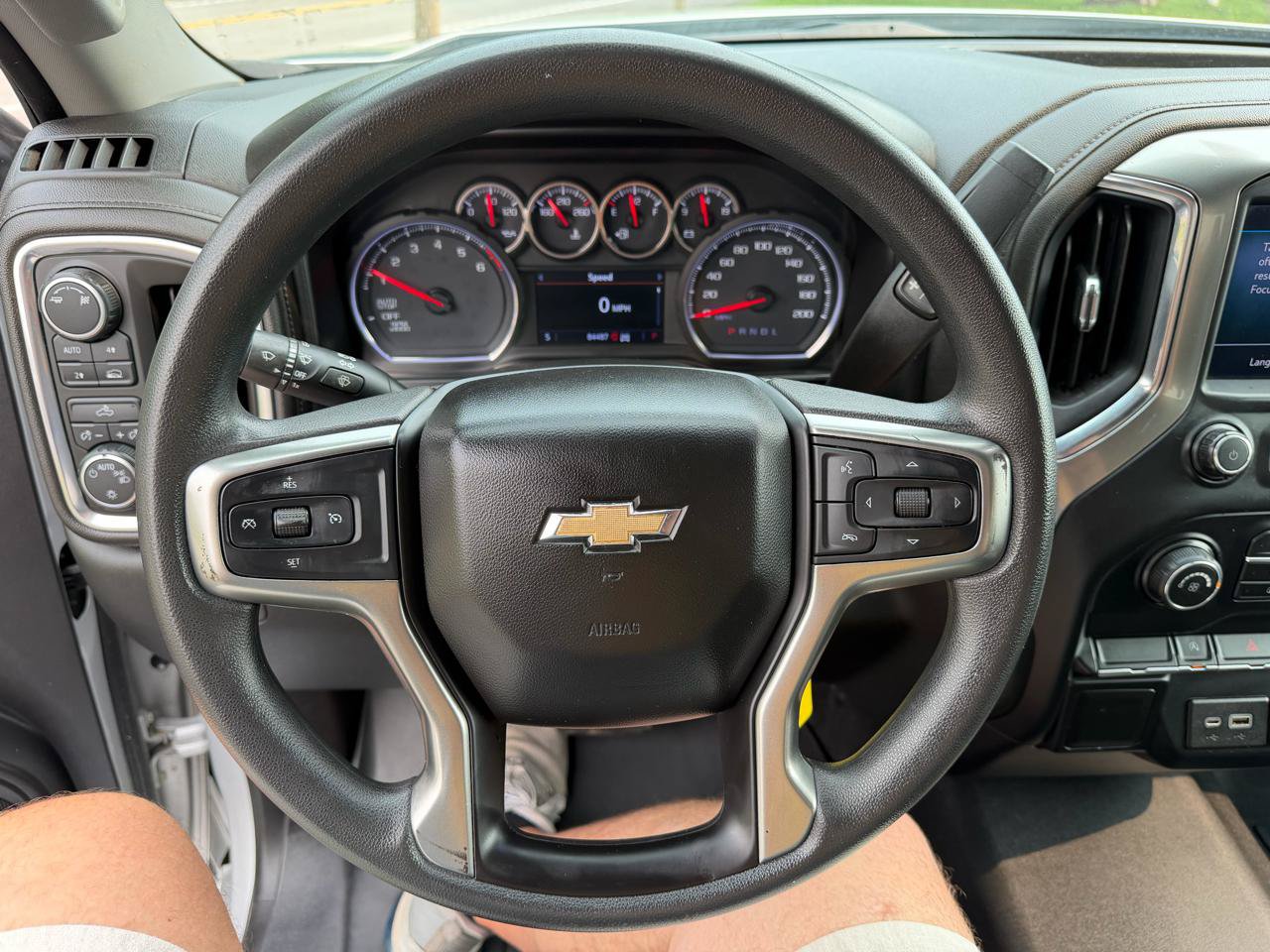 Used 2019 Chevrolet Silverado 1500 LT AWD/4WD image 20