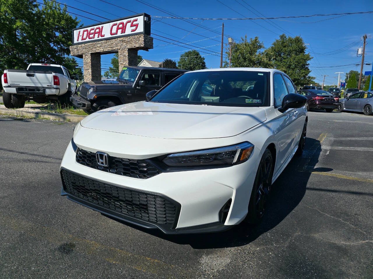 Used 2025 Honda Civic Sport image 7
