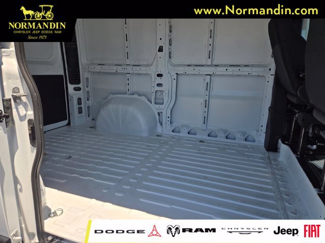 New 2026 RAM ProMaster 1500 w/ Convenience Group FWD image 7