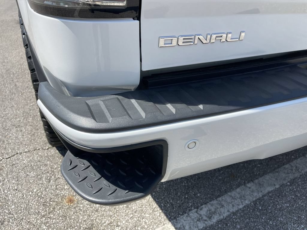 Used 2018 GMC Sierra 1500 Denali w/ Denali Ultimate Package AWD/4WD image 11