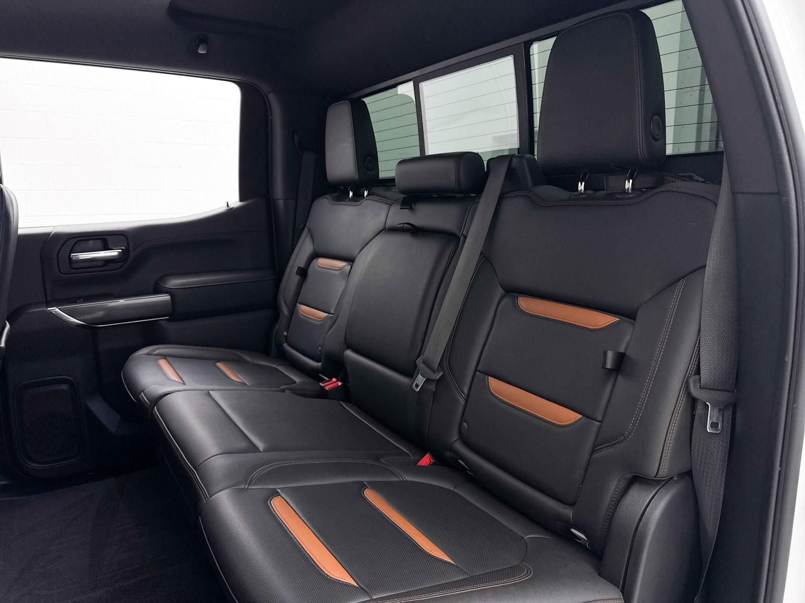 Used 2019 GMC Sierra 1500 AT4 w/ AT4 Premium Package AWD/4WD image 28