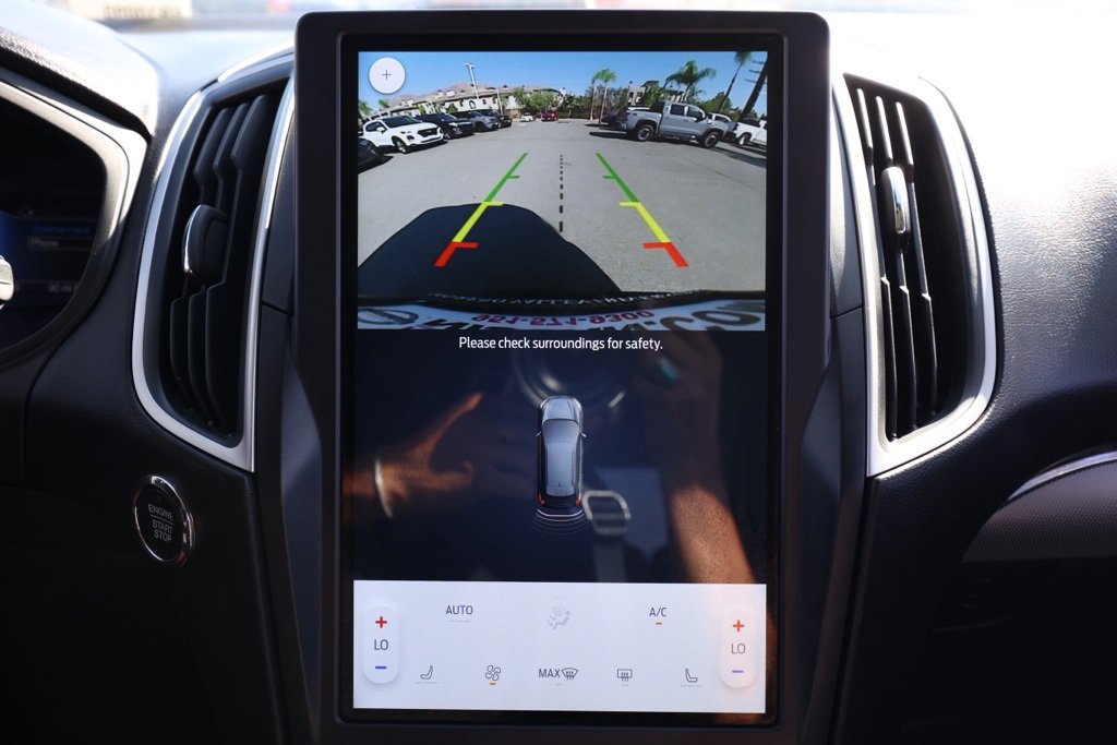 Used 2022 Ford Edge SEL image 30