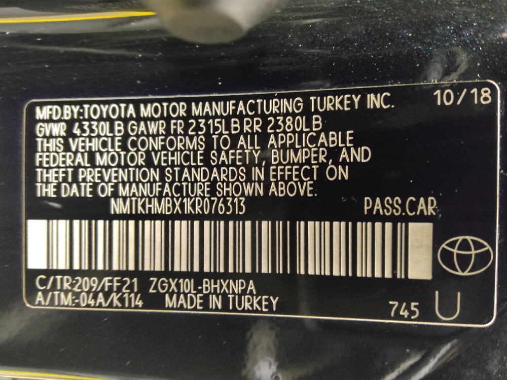 Used 2019 Toyota C-HR XLE FWD image 33