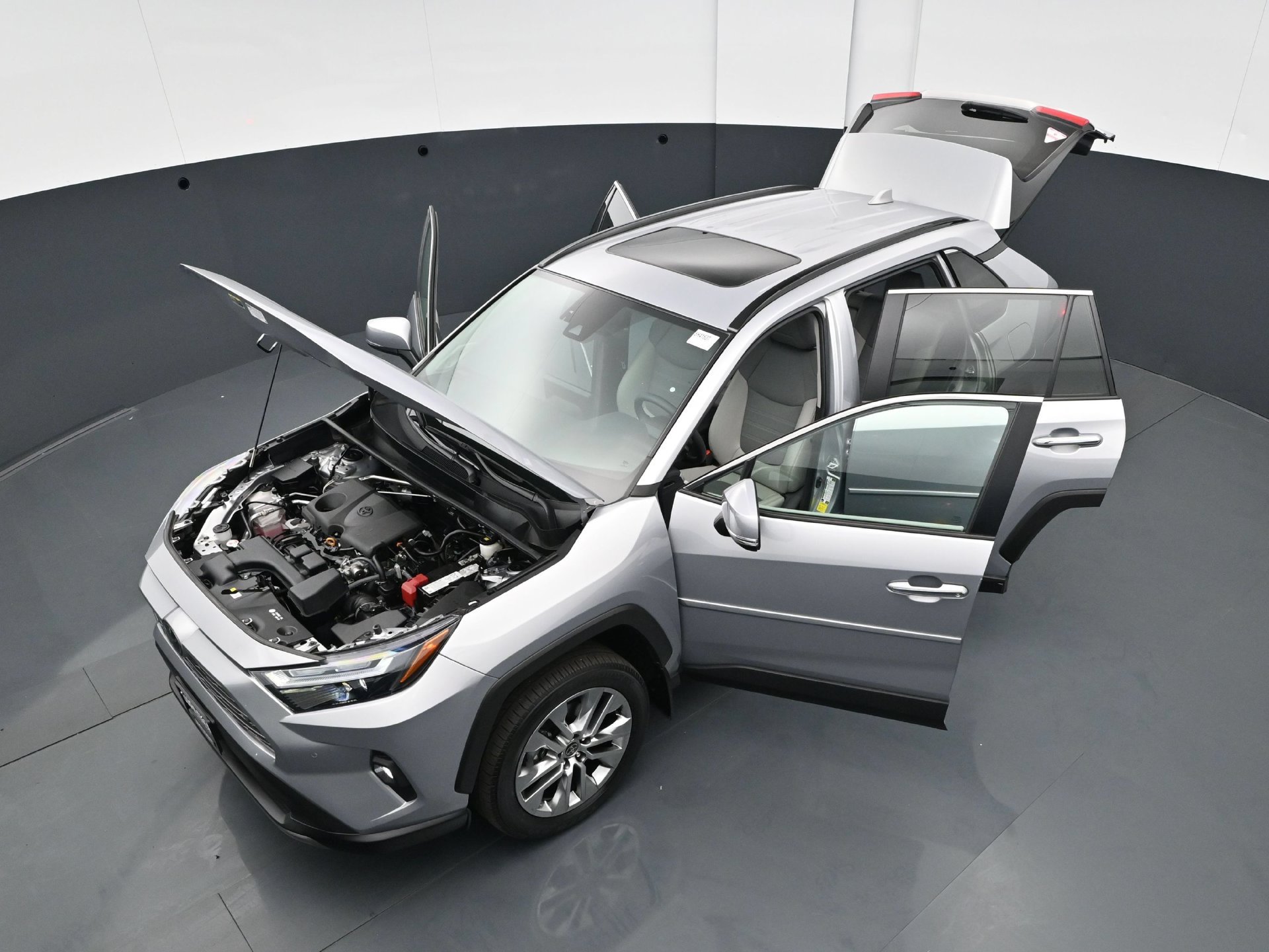 Used 2024 Toyota RAV4 Limited w/ Weather Package AWD/4WD image 44