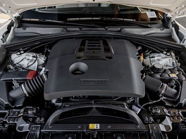 New 2026 Jaguar F-PACE R-Dynamic S image 31