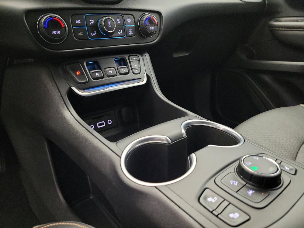 Used 2020 GMC Terrain SLT w/ Preferred Package image 26